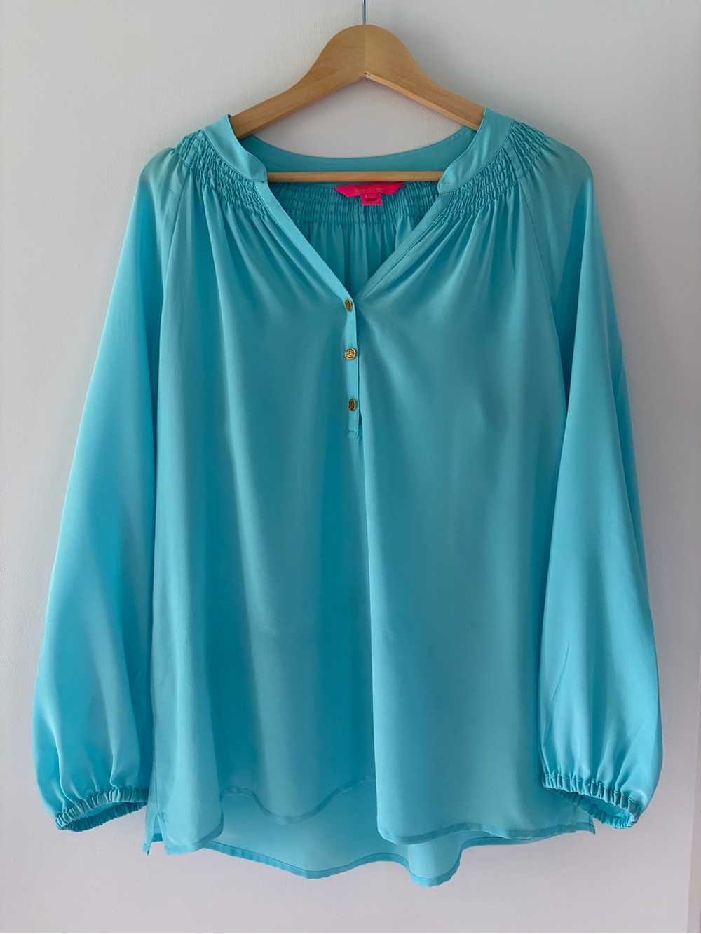 Lilly Pulitzer Size Large Pool Blue 100% Silk Elsa Blouse Top Colorful Preppy